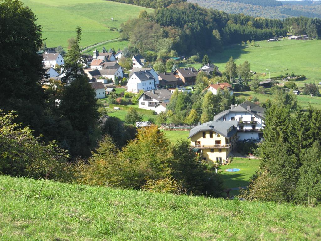 Waldhotel Kaltenborn (Rhineland-Palatinate) Exterior foto